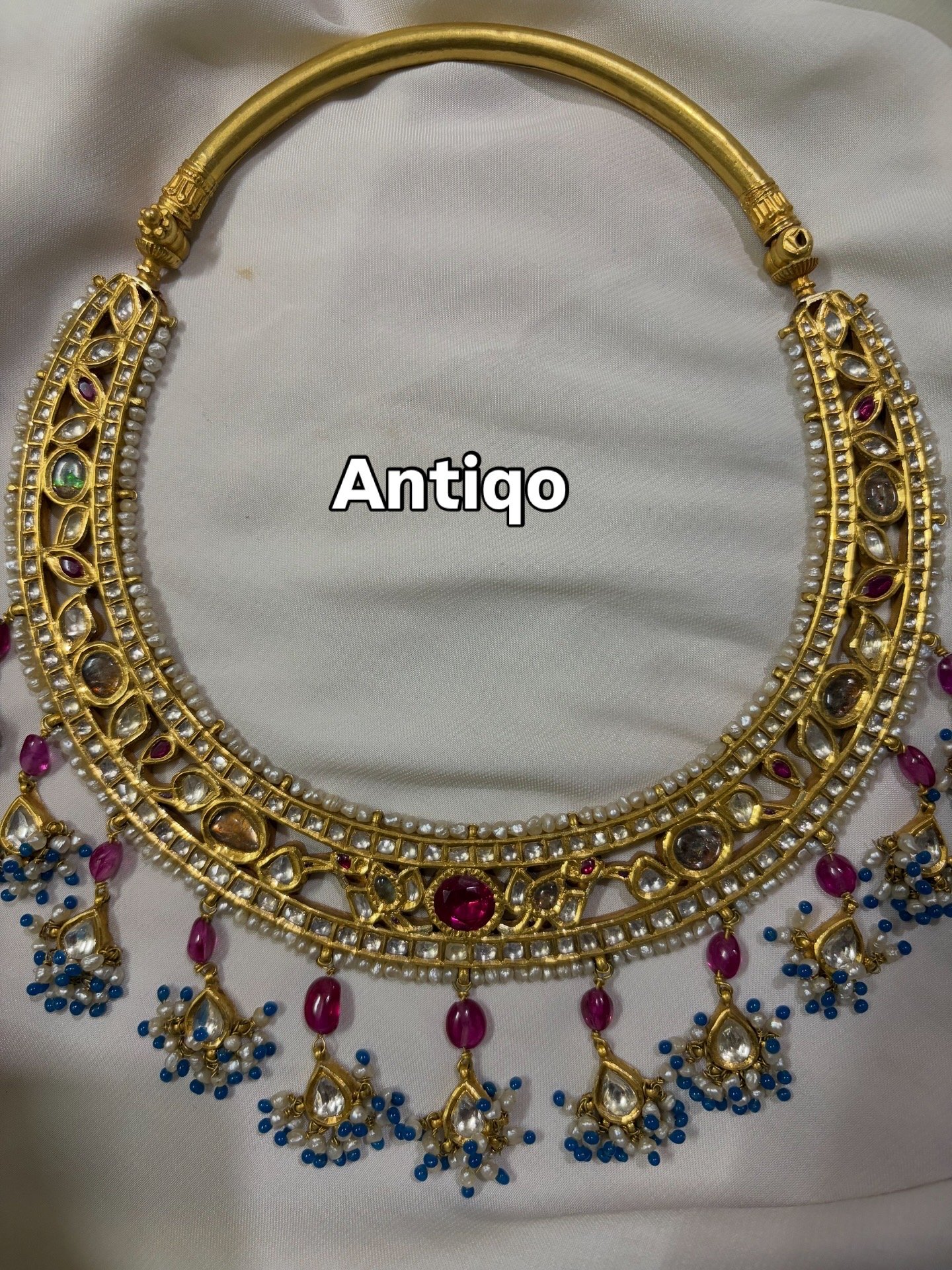 Jadau Kundan Hasli with Pearl Drops